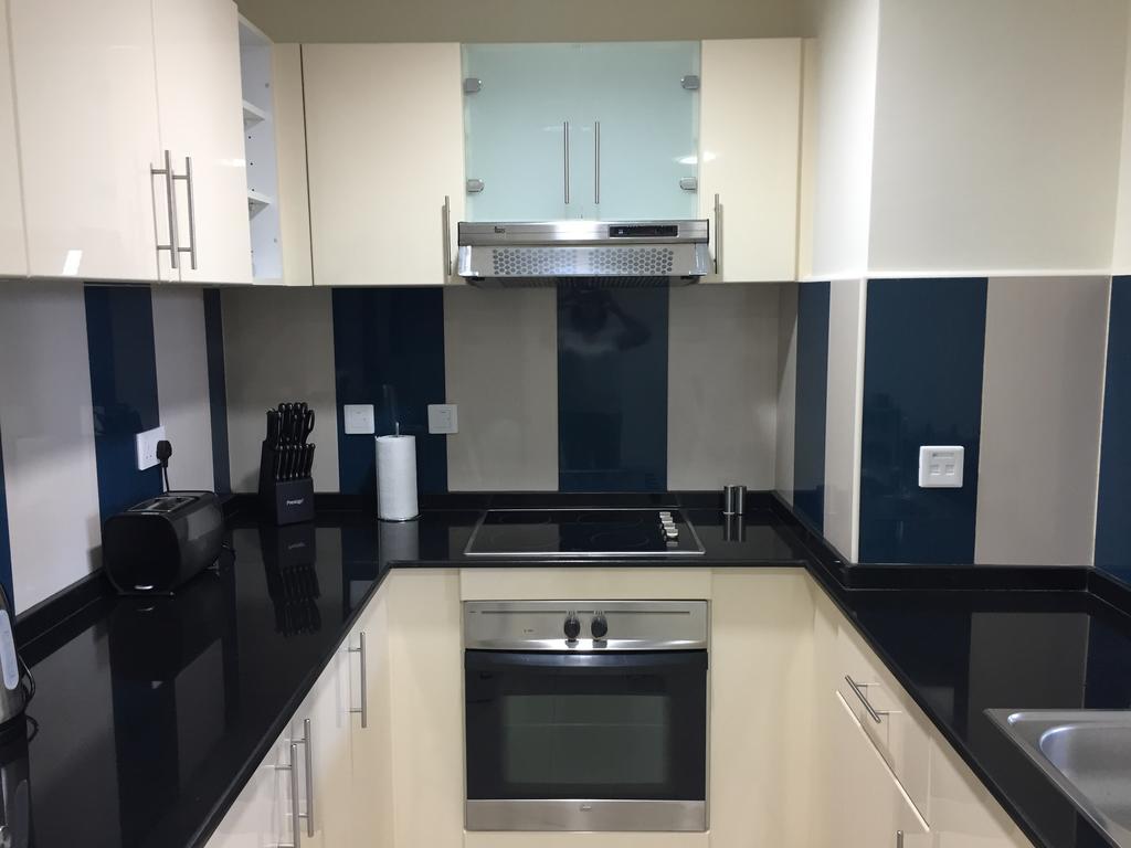דובאי Espace Holiday Homes - Ocean Heights 14 מראה חיצוני תמונה