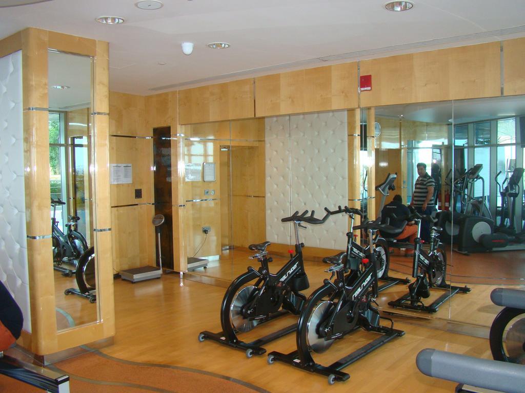דובאי Espace Holiday Homes - Ocean Heights 14 מראה חיצוני תמונה