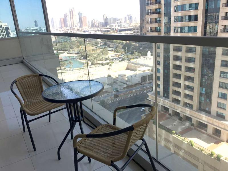 דובאי Espace Holiday Homes - Ocean Heights 14 מראה חיצוני תמונה